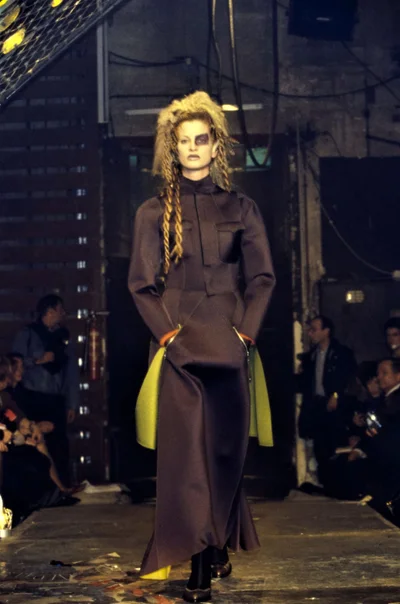 Look 50